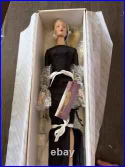 Robert Tonner Tyler Wentworth 16 Doll 99sp28 A Little Night Music Robert Tonner Tyler Wentworth 16 Doll 99sp28 A Little Night Music