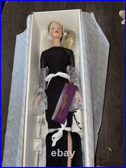Robert Tonner Tyler Wentworth 16 Doll 99sp28 A Little Night Music Robert Tonner Tyler Wentworth 16 Doll 99sp28 A Little Night Music