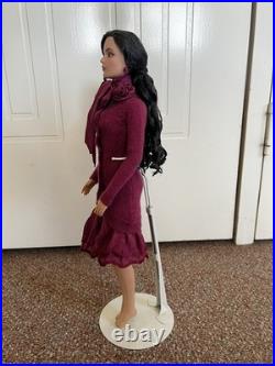 Robert Tonner Tyler Wentworth 16-inch Doll Fuschia Outfit Black Hair