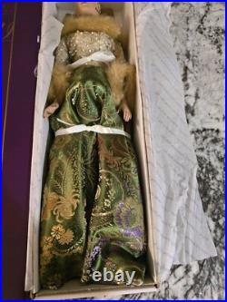 Robert Tonner Tyler Wentworth Anniversary Gala TW1401 Outfit & Doll