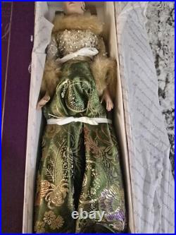Robert Tonner Tyler Wentworth Anniversary Gala TW1401 Outfit & Doll