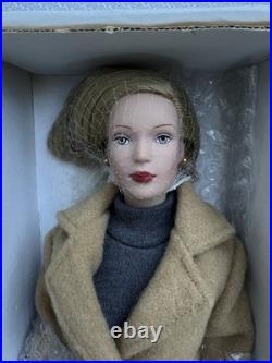 Robert Tonner Tyler Wentworth Casual Luxury Doll 20807 NRFB Complete Catalog Box Robert Tonner Tyler Wentworth Casual Luxury Doll 20807 NRFB Complete Catalog Box