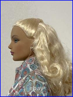 Robert Tonner Tyler Wentworth Doll In Ice Blue Outfit