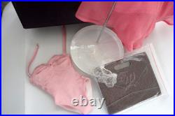 Robert Tonner doll Ready to Wear Shimmer Sidney 2004 with extra Gorgeous outfit