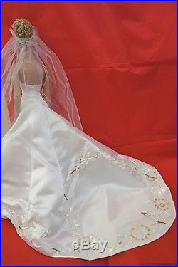 Shea's Wedding Day Special Edition Collector's United outfit Tonner doll 16