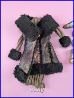 Striking Antoinette Tonner Doll Outfit Fashion Purse Fur Coat Dress Heels Tights