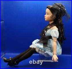 Stunning Tonner Ellowyne Wilde Doll MOODY BLUES ++ Mint Doll Hearts Outfit