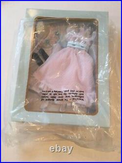 Summer Afternoon outfit for 12 Alice in Wonderland Collection Doll Tonner NRFB