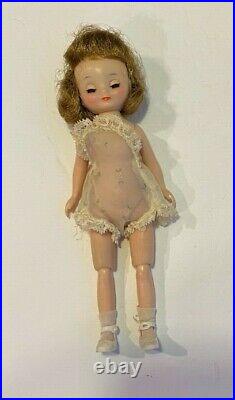 Sweet Betsy McCall Doll in Excellent Condition with Outfits & Pretty Pac Case