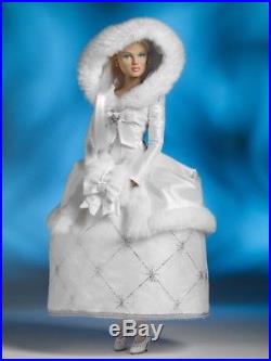 THE SNOW QUEEN 16 Tonner Fashion Doll OUTFIT ONLY LE300