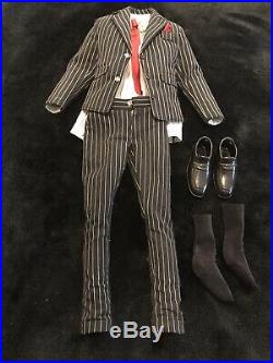 TONNER 17 Male Doll Andy Mills Matt O'Neill Suit Outfit