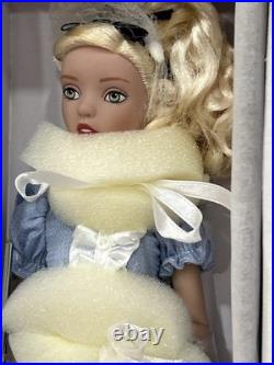 TONNER 2016 LE 250 Comic Con Alice Agatha Primrose 13 DOLL NRFB MIB