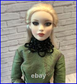 TONNER CAMI Blond with Inset Eyes, Rooted Hair, Wizard of Oz Dress, EUC, RARE TONNER CAMI Blond with Inset Eyes, Rooted Hair, Wizard of Oz Dress, EUC, RARE