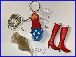 TONNER DC STARS T6-WPDD-01 WONDER WOMAN 16 Doll OUTFIT ONLY