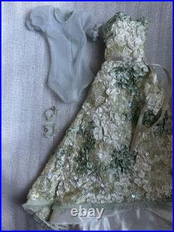 TONNER ELLOWYNE WILDE 2006 MELANCHOLY MELODY 16 FASHION DOLL OUTFIT Rare LE 250