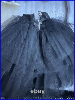 TONNER ELLOWYNE WILDE 2009 ELLOWYNE INVISIBLE INK 16 Fashion Doll OUTFIT LE1000