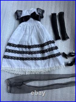 TONNER ELLOWYNE WILDE 2013 ROMANCE 16 FASHION DOLL OUTFIT Rare LE 1000 READ