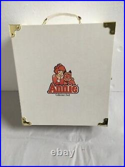 TONNER Patsyette LITTLE ORPHAN ANNIE 8 Vinyl DOLL + Outfits & TRUNK CASE SET