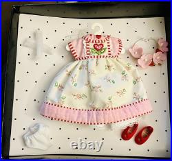 TONNER Tiny Betsy Ann Outfit Hearts and Flowers MC8402 8 Doll New 2004 HTF TONNER Tiny Betsy Ann Outfit Hearts and Flowers MC8402 8 Doll New 2004 HTF