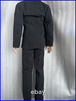 TONNER Tyler 2003 Collection MATT O'NEILL BLACK TIE 17 FASHION DOLL OUTFIT SUIT