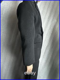 TONNER Tyler 2003 Collection MATT O'NEILL BLACK TIE 17 FASHION DOLL OUTFIT SUIT