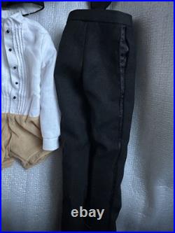 TONNER Tyler 2003 Collection MATT O'NEILL BLACK TIE 17 FASHION DOLL OUTFIT SUIT