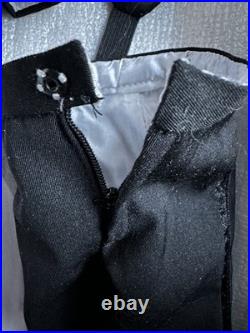 TONNER Tyler 2003 Collection MATT O'NEILL BLACK TIE 17 FASHION DOLL OUTFIT SUIT