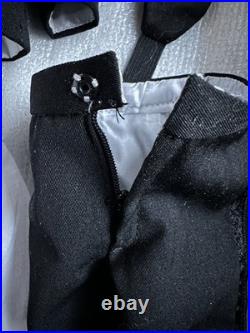 TONNER Tyler 2003 Collection MATT O'NEILL BLACK TIE 17 FASHION DOLL OUTFIT SUIT