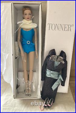 TONNER -Tyler Wentworth Basic Anne Harper- NIB with additional fashion outfit