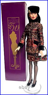 TONNER Tyler Wentworth Russian Renaissance Doll 16 Outfit TONNER Tyler Wentworth Russian Renaissance Doll 16 Outfit