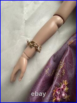 TONNER VDC 2021 Collection ELLOWYNE WILDE PUFF PIECE 16 DRESSED FASHION DOLL LE