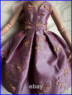 TONNER VDC 2021 Collection ELLOWYNE WILDE PUFF PIECE 16 DRESSED FASHION DOLL LE