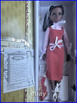 TONNER VDC ELLOWYNE WILDE NEEMA STRAIGHT and NARROW 16 FASHION DOLL NRFB LE 150
