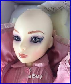 TOTALLY REFINED Ellowyne Wilde Resin BJD Doll with Outfit NO WIG MIB