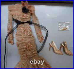 Tonner18.5 Evangeline GhastlyFaded Rose OutfitLE 250Wilde ImaginationNew