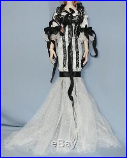 TonnerWilde Evangeline Ghastly Only By Moonlight Outfit for 18' Doll LE125