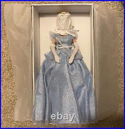 Tonner 15 Disney Showcase Cinderella with glass slippers