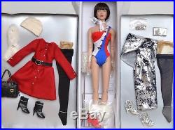 Tonner 16 2015 Diana Prince Basic Doll AND 2 Diana Princess OUTFITS NEW