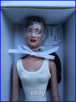 Tonner 16 American Beauty Basics Redhead Doll NRFB T5-R16D-01-001 MINT IN BOX