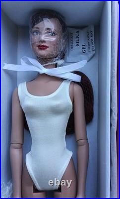 Tonner 16 American Beauty Basics Redhead Doll NRFB T5-R16D-01-001 MINT IN BOX