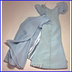 Tonner 16 Full Figured Doll Outfit Winter Frost Mrs. Claus (As shown)