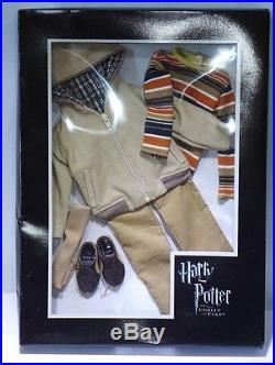Tonner 16 Harry Goblet Of Fire Ron Weasley Casual set Outfit NRFB T6-HPOF-03