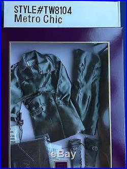 Tonner 16 Tyler Wentworth Shape METRO CHIC Fashion Doll Clothes Outfit NRFB
