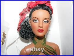 Tonner 16 doll 2009 Antoinette EMPHATIC Tonner 16 doll 2009 Antoinette EMPHATIC