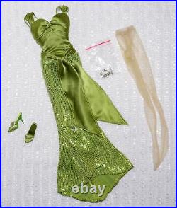Tonner 16 in Sydney Chase Beyond Envy Complete Outfit Tyler Body Dolls