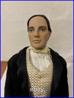 Tonner 17 LE 300 Matt O'Neil in Formal Tuxedo w tails C'est Si Bon Masquerade