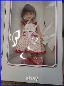 Tonner 1996 14 BETSY MCCALL Doll Scissor Dress Wrist Tag in Box with2 outfits