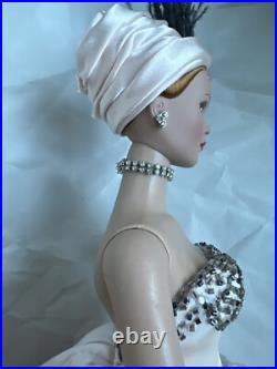 Tonner 2002 TDLM Reflect D' Argent 16 Tyler Wentworth Dressed Fashion Doll LE Tonner 2002 TDLM Reflect D' Argent 16 Tyler Wentworth Dressed Fashion Doll LE