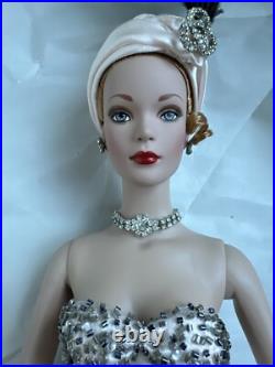 Tonner 2002 TDLM Reflect D' Argent 16 Tyler Wentworth Dressed Fashion Doll LE Tonner 2002 TDLM Reflect D' Argent 16 Tyler Wentworth Dressed Fashion Doll LE