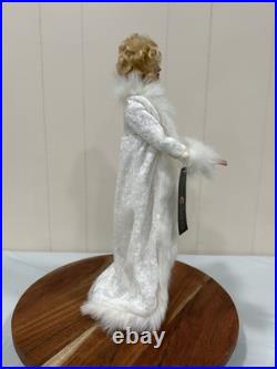 Tonner 2003 Chicago Roxie 16 in her Finale outfit. Original Box